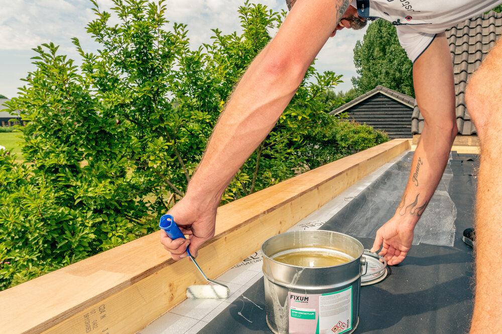Gebruik van Fixum EPDM contactlijm